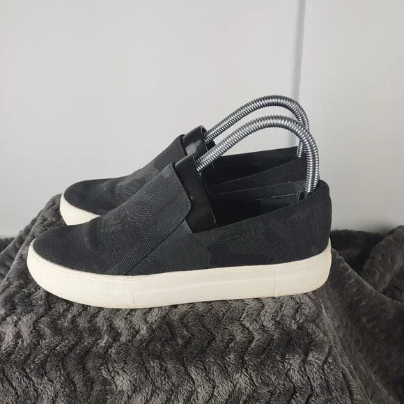 Vince Camuto VP-KORLI2 Dark Gray Camo Slip On Sneakers Casual Shoes 7M - Picture 3 of 11